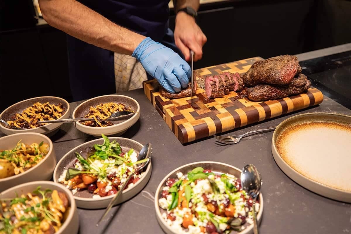 Sörla's chef preparing custom-made meals